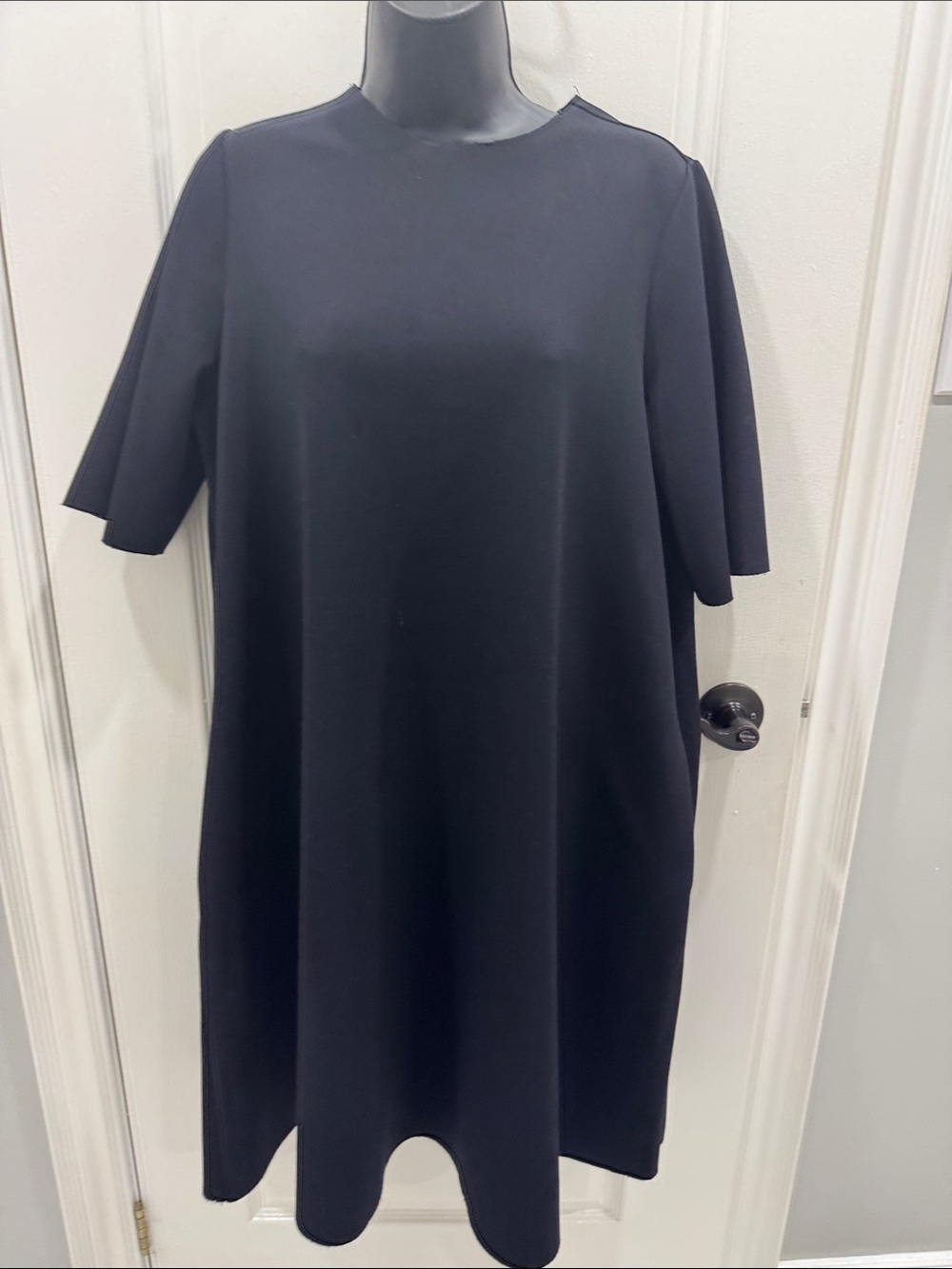 OAK + FORT Black Midi Shift Dress